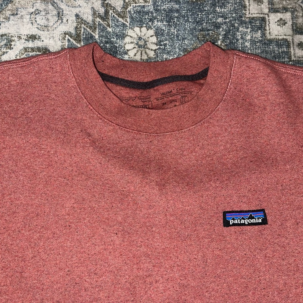 Patagonia Brick Red Crewneck Top - Men’s Medium